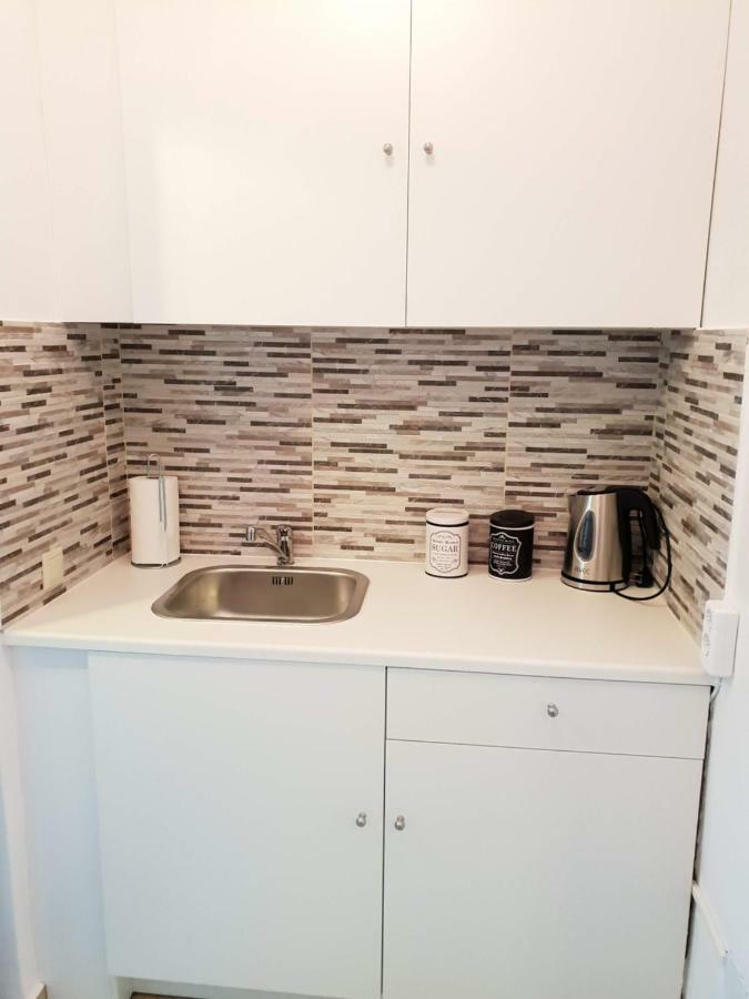Lemesou Apartments Патри Екстер'єр фото